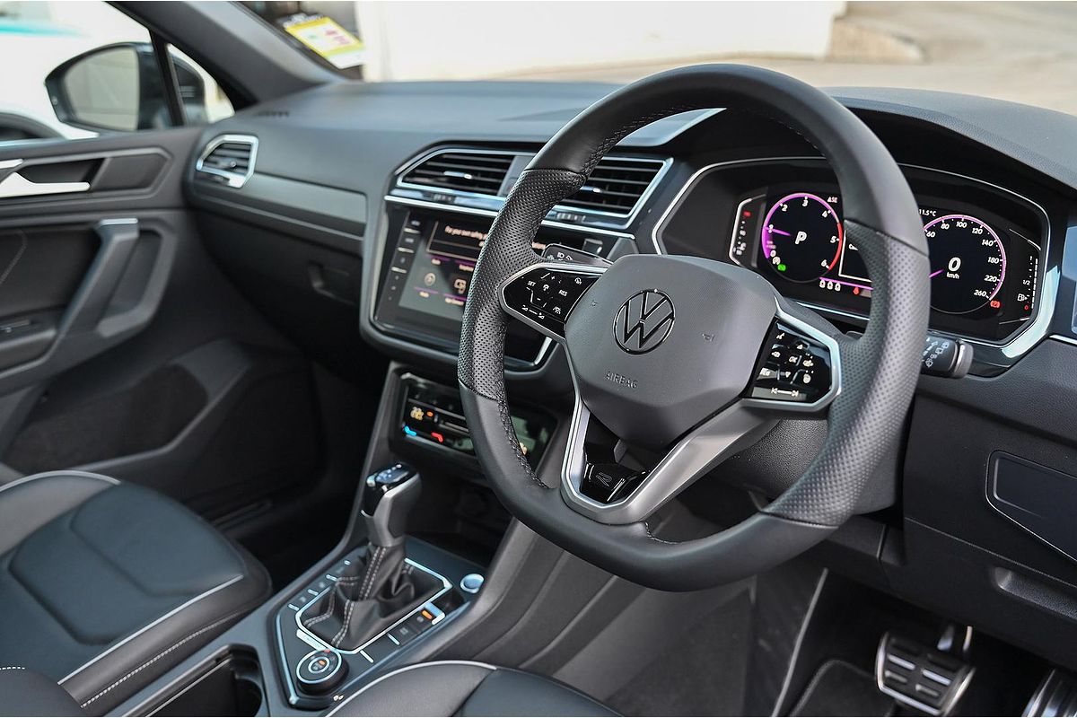 2024 Volkswagen Tiguan 162TSI R-Line 5N