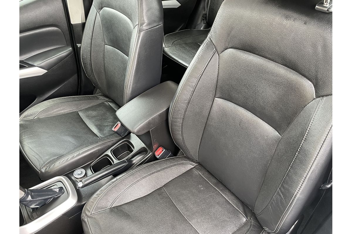 2014 Suzuki S-Cross GLX Prestige JY