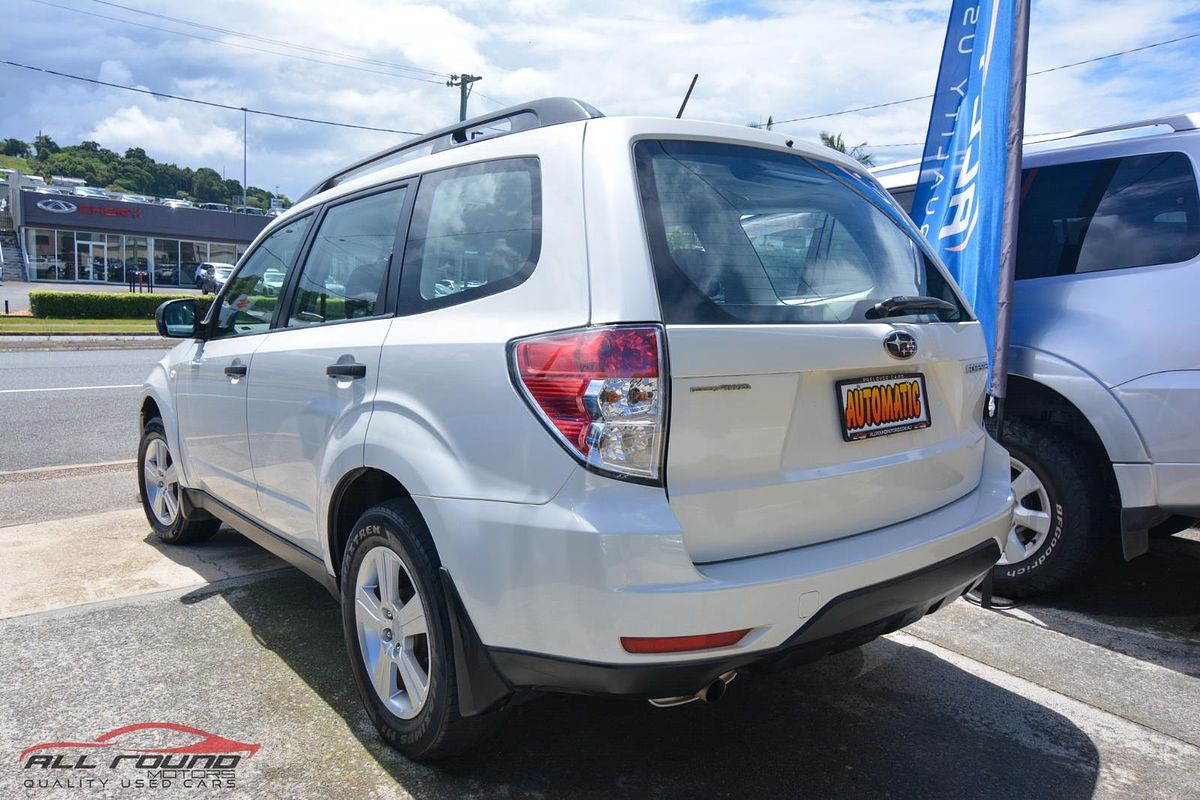 2011 Subaru FORESTER X MY11