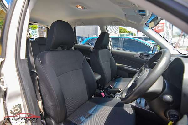 2011 Subaru FORESTER X MY11