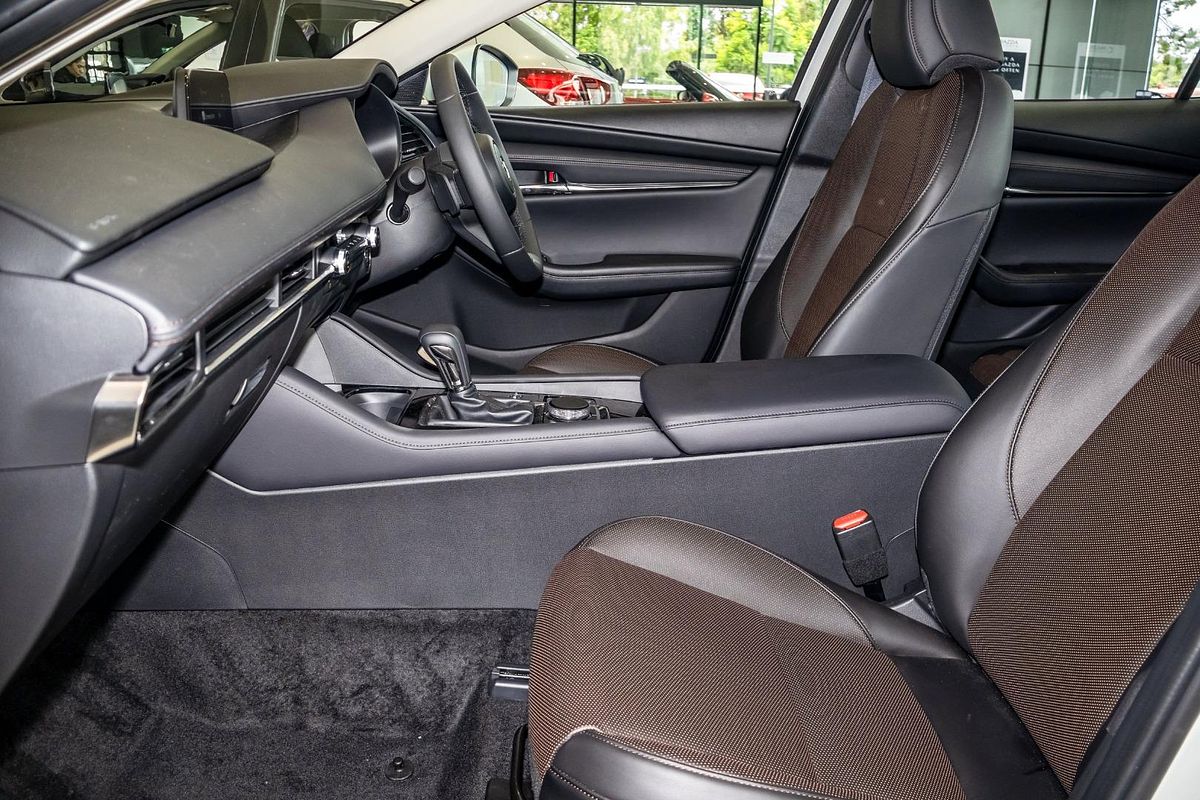 2024 Mazda 3 G20 Touring BP Series