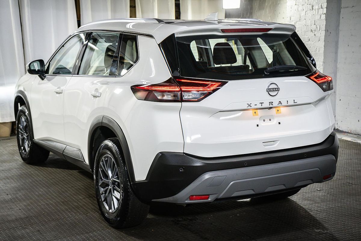 2023 Nissan X-TRAIL ST T33