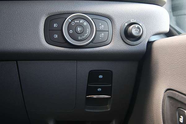 2023 Ford E-Transit 420L VO