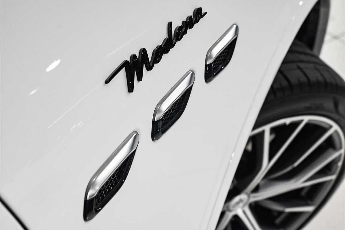 2023 Maserati Grecale Modena M182