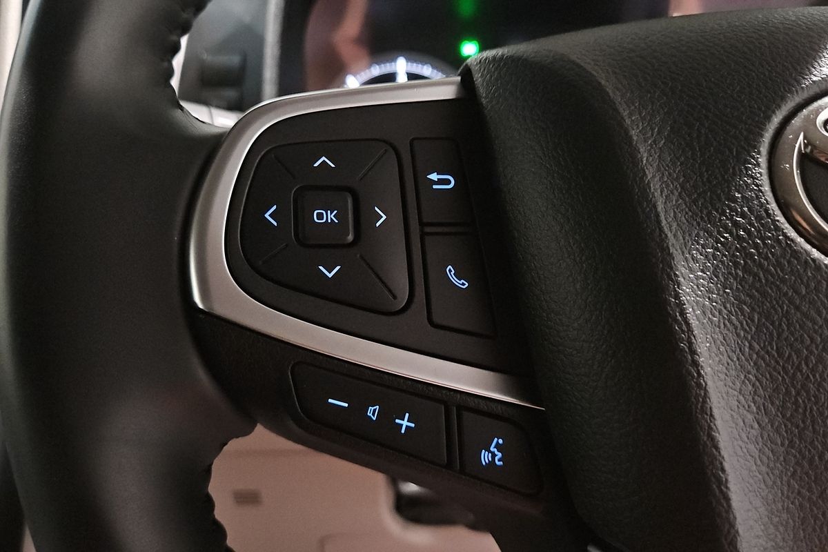 2021 Toyota Hiace GDH300R LWB