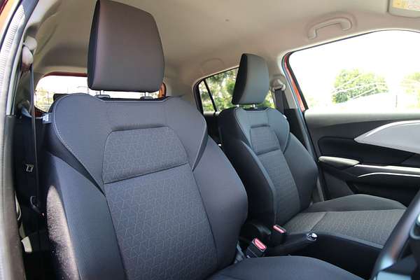 2024 Suzuki Swift Hybrid Plus UZ
