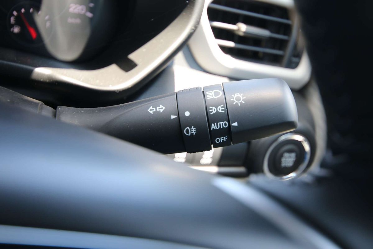 2024 Suzuki Swift Hybrid Plus UZ