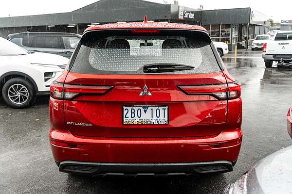 2024 Mitsubishi Outlander ES ZM