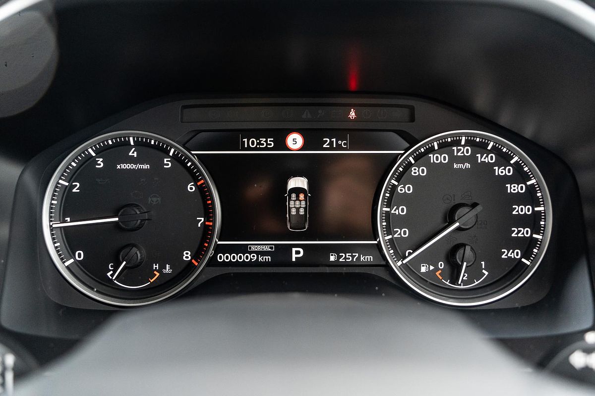 2024 Mitsubishi Outlander ES ZM