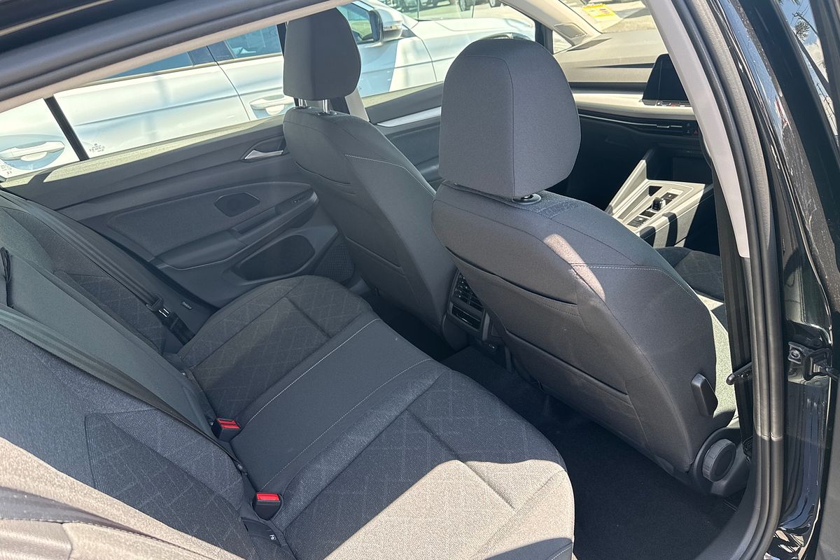 2024 Volkswagen Golf 110TSI Life 8