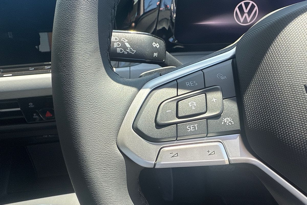 2024 Volkswagen Golf 110TSI Life 8