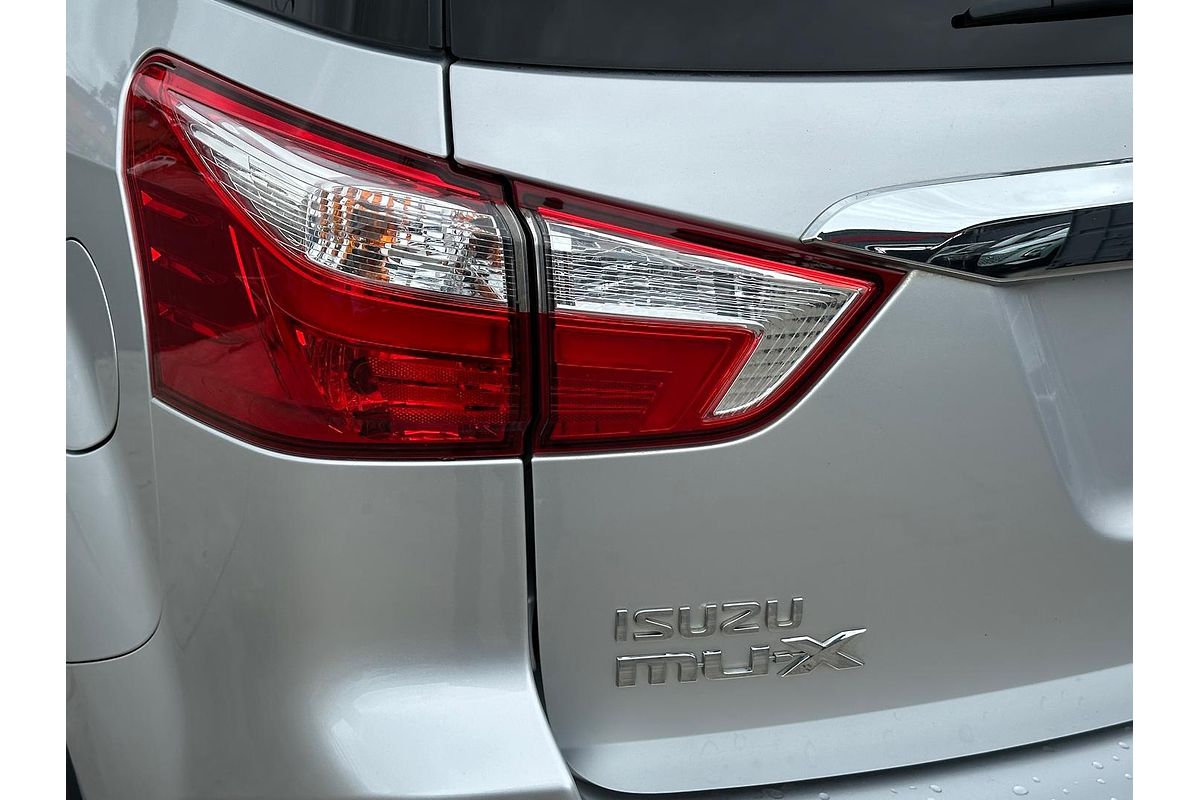 2017 Isuzu MU-X LS-U