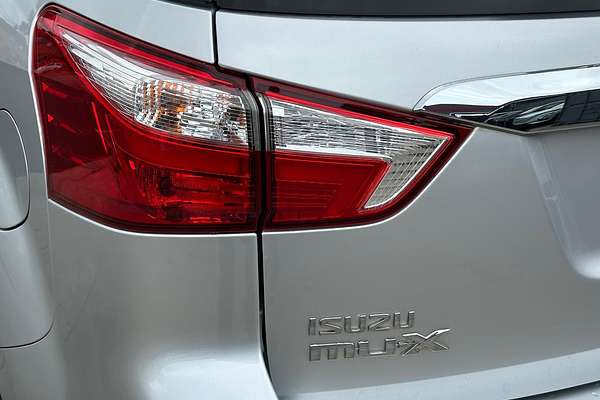 2017 Isuzu MU-X LS-U