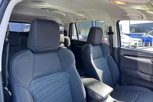 2023 Isuzu MU-X LS-U