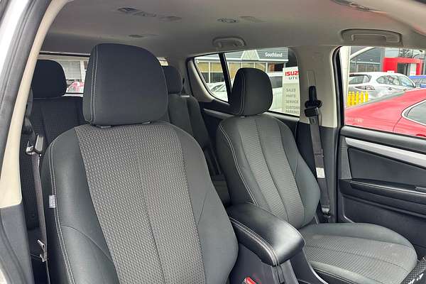 2017 Isuzu MU-X LS-U