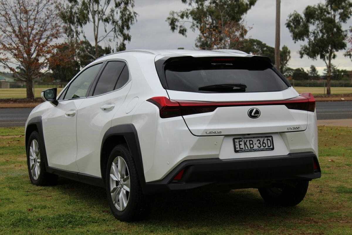 2018 Lexus UX UX200 Luxury MZAA10R