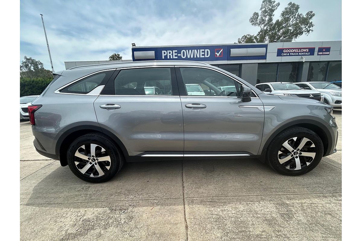 2022 Kia Sorento Sport MQ4