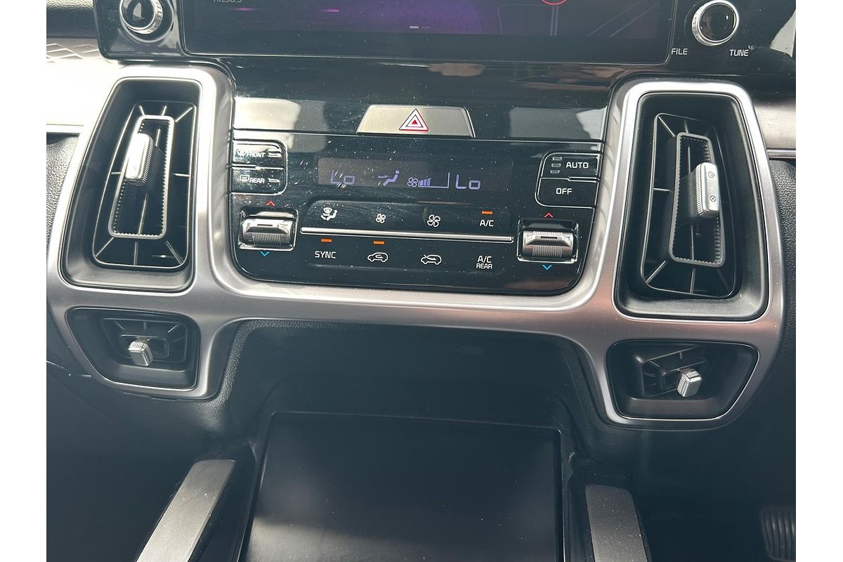 2022 Kia Sorento Sport MQ4