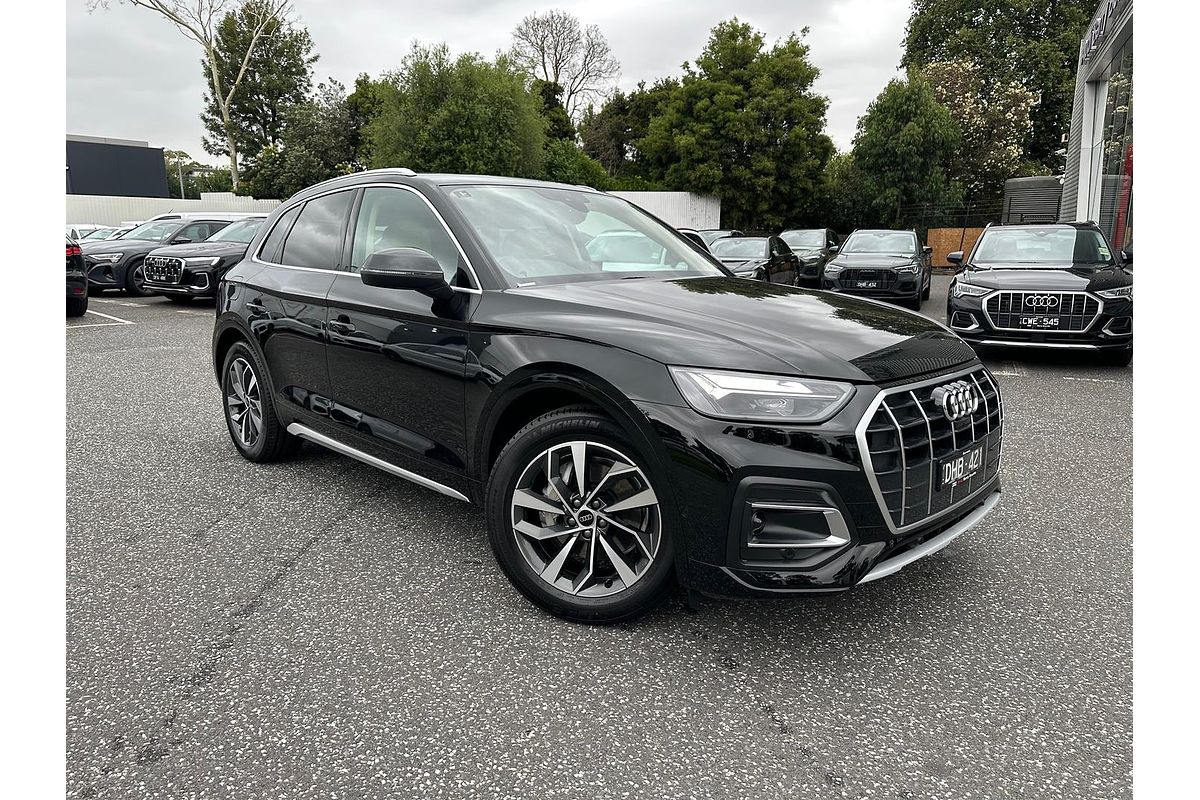 2024 Audi Q5 35 TDI FY