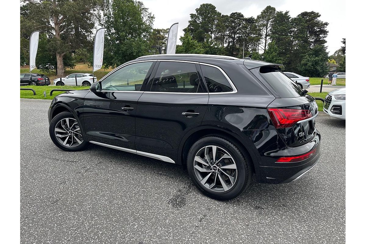 2024 Audi Q5 35 TDI FY