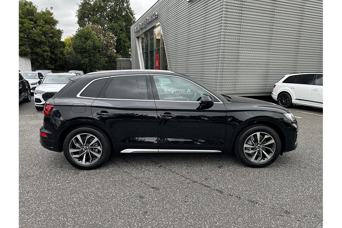 2024 Audi Q5 35 TDI FY