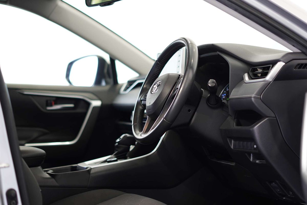 2020 Toyota RAV4 GXL AXAH54R