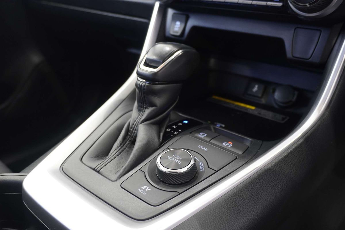 2020 Toyota RAV4 GXL AXAH54R