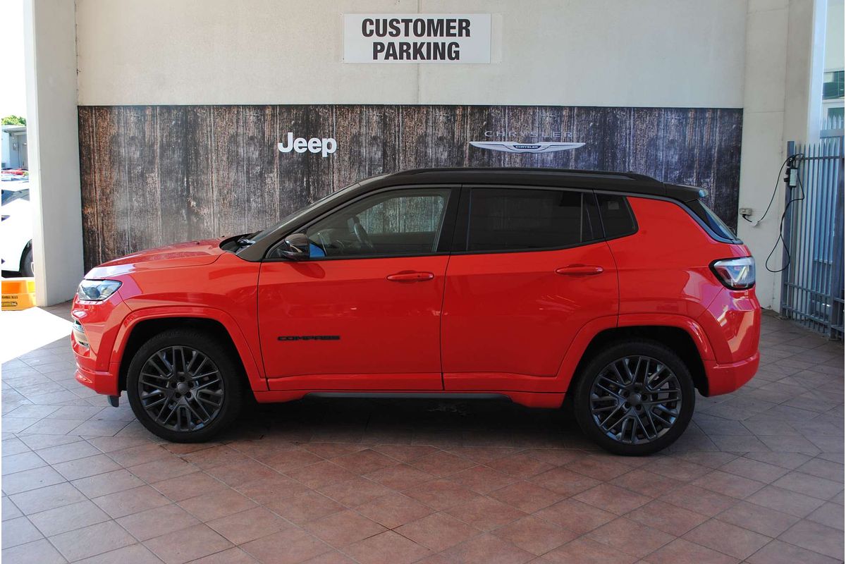 2022 Jeep Compass S-Limited M6