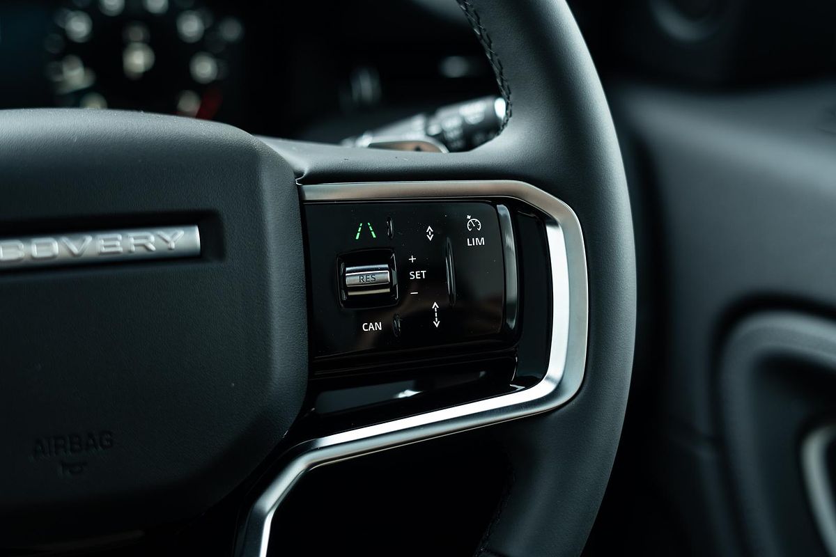 2024 Land Rover Discovery Sport P250 Dynamic SE L550