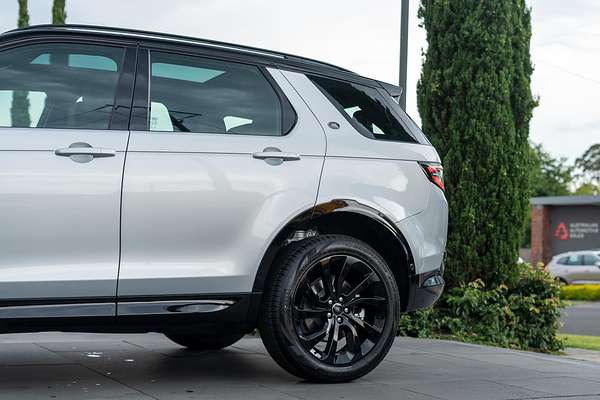 2024 Land Rover Discovery Sport P250 Dynamic SE L550