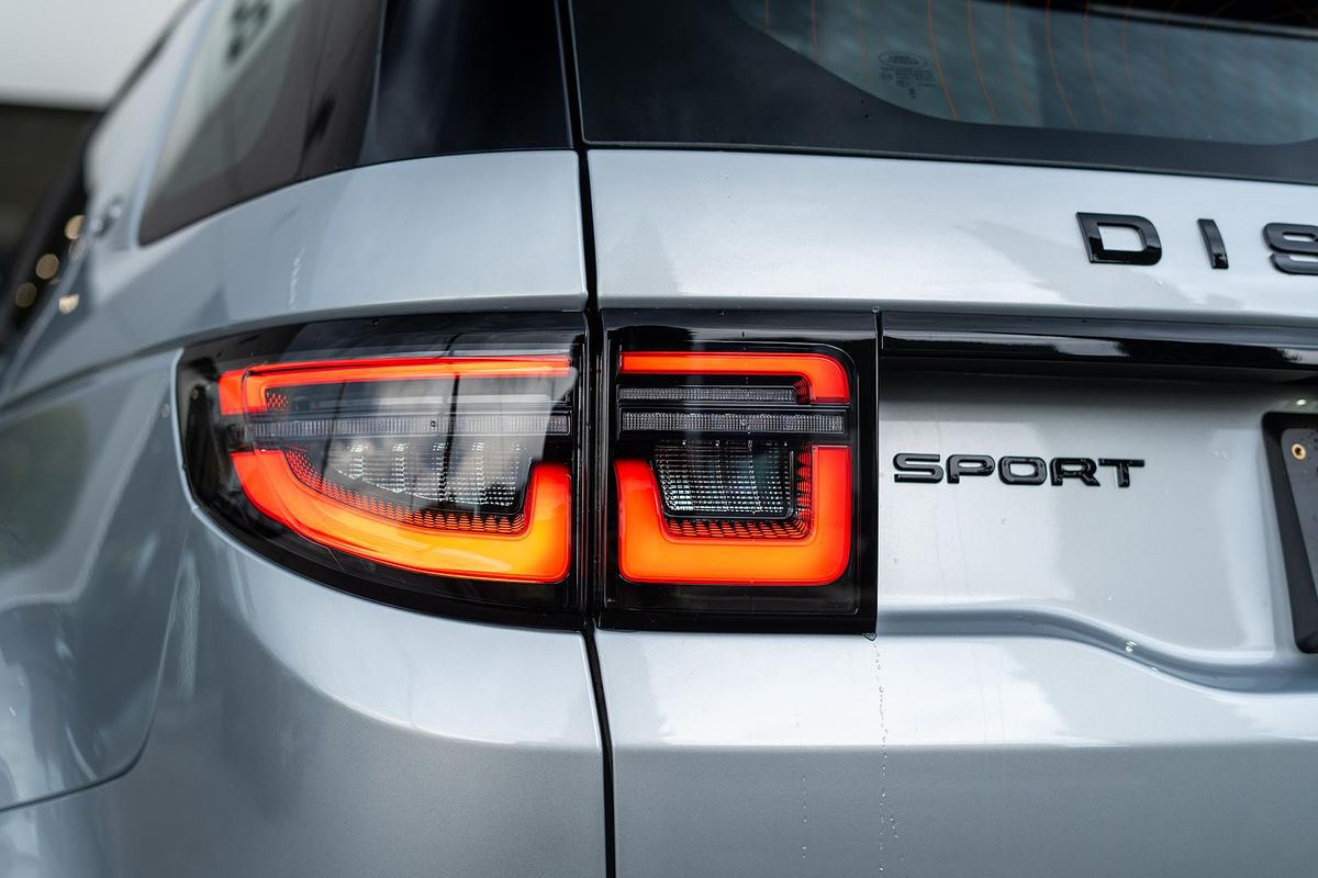 2024 Land Rover Discovery Sport P250 Dynamic SE L550
