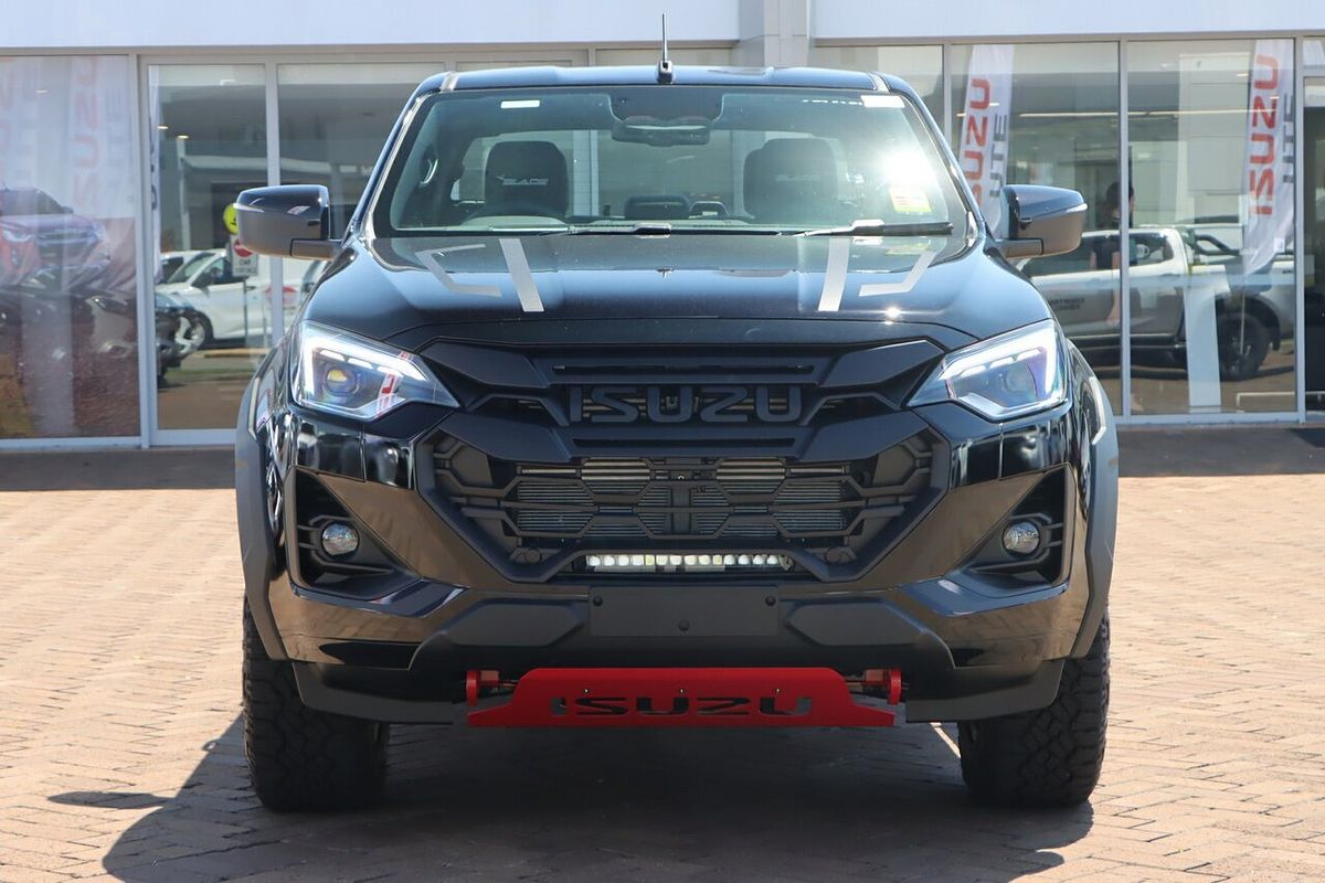 2024 Isuzu D-MAX BLADE 4X4