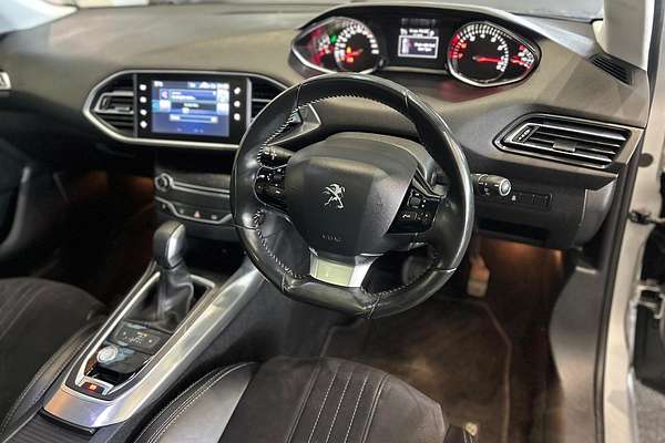 2015 Peugeot 308 Allure Premium T9