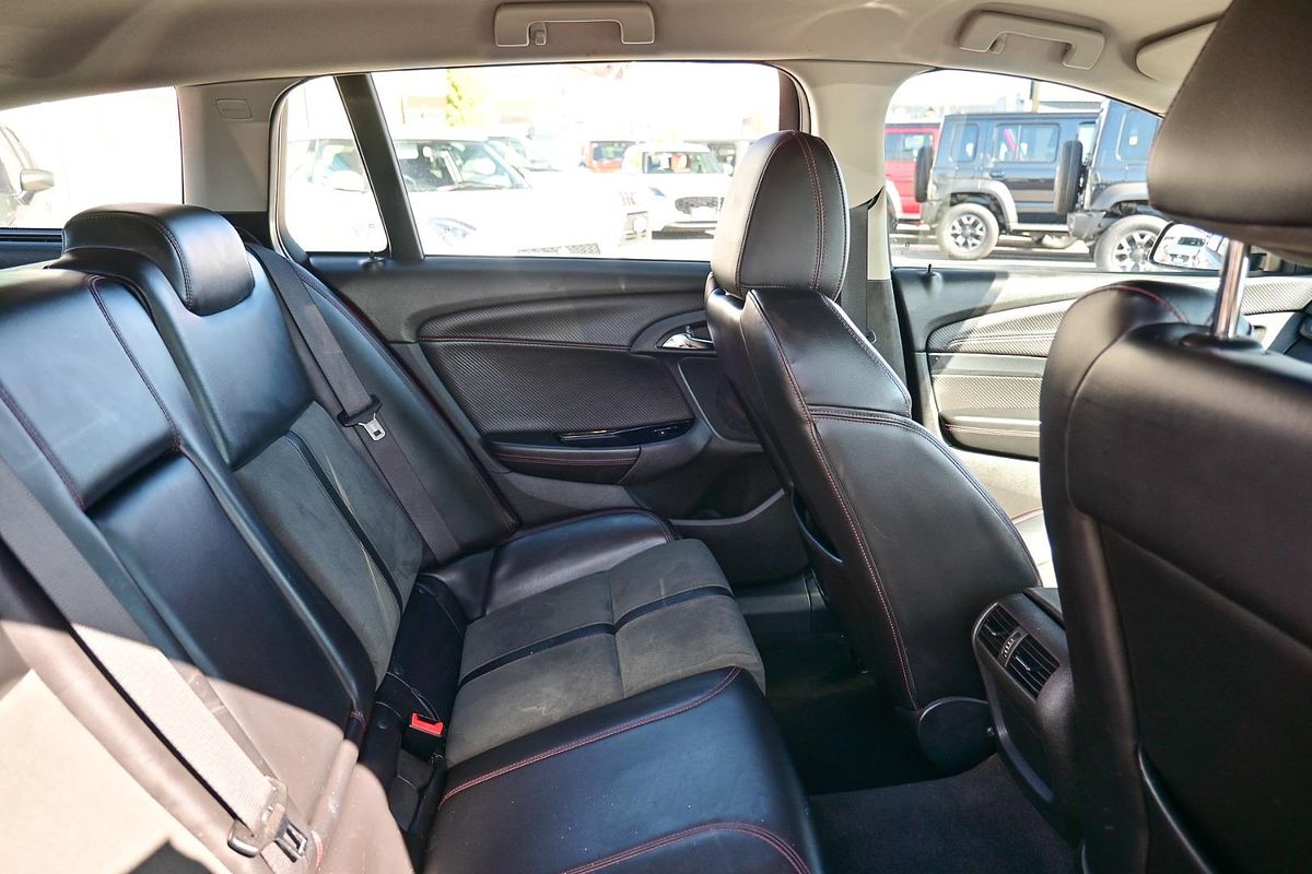 2016 Holden Commodore SV6 Black VF Series II