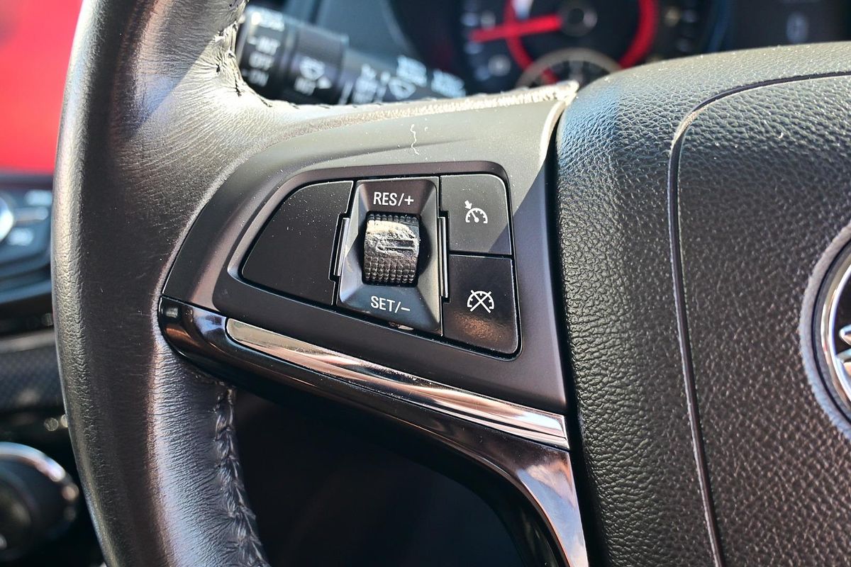 2016 Holden Commodore SV6 Black VF Series II