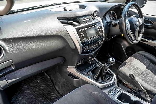 2015 Nissan Navara ST D23 4X4