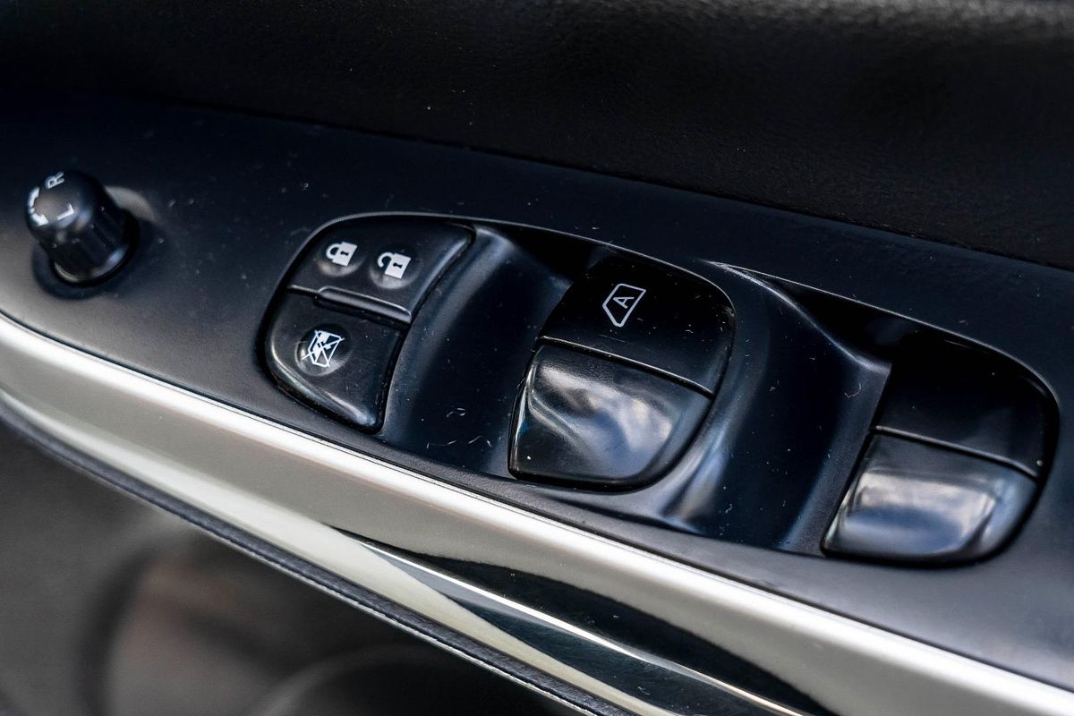 2015 Nissan Navara ST D23 4X4