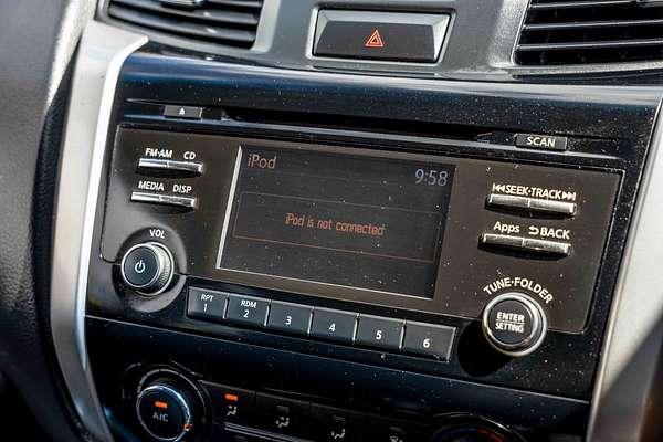2015 Nissan Navara ST D23 4X4