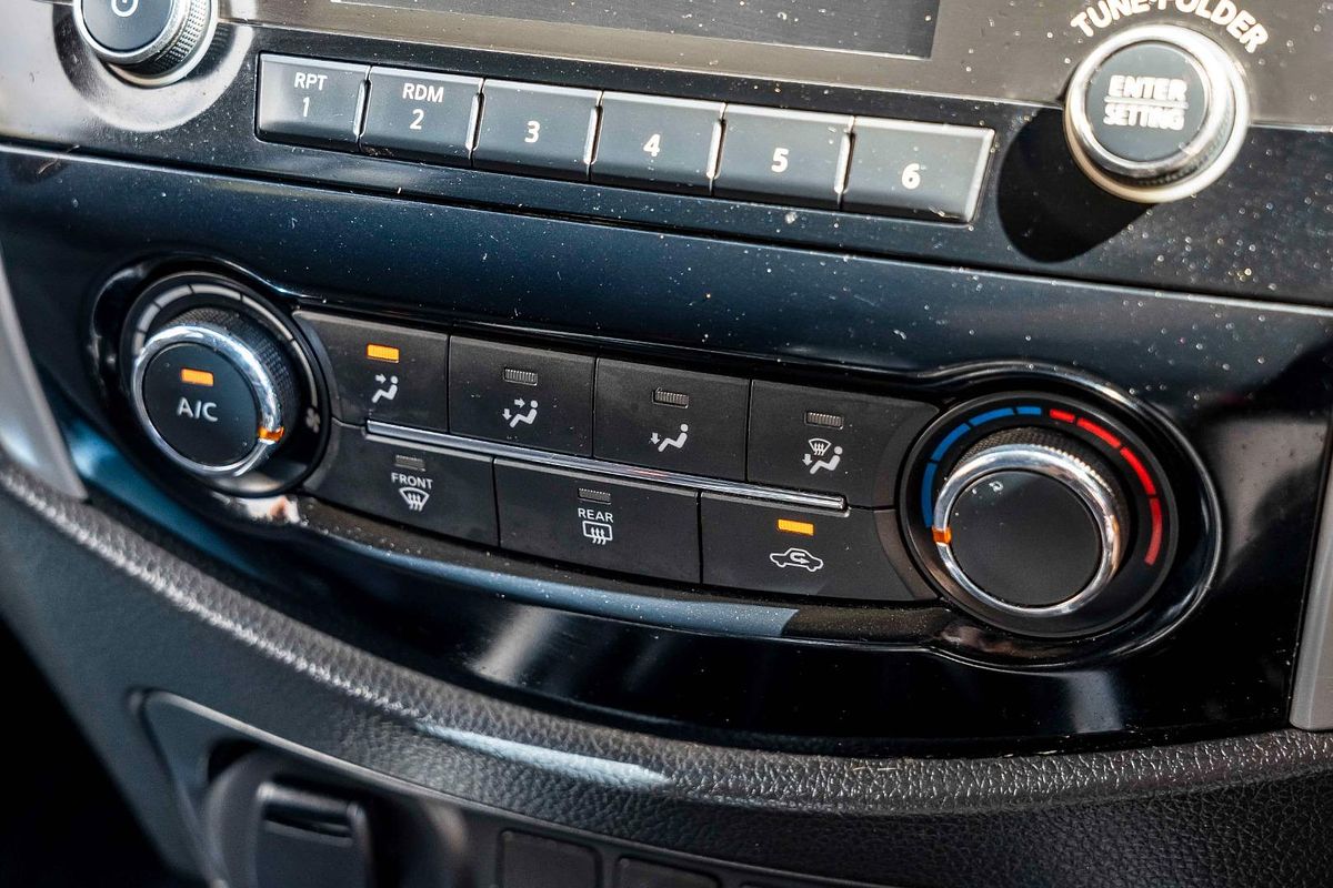 2015 Nissan Navara ST D23 4X4