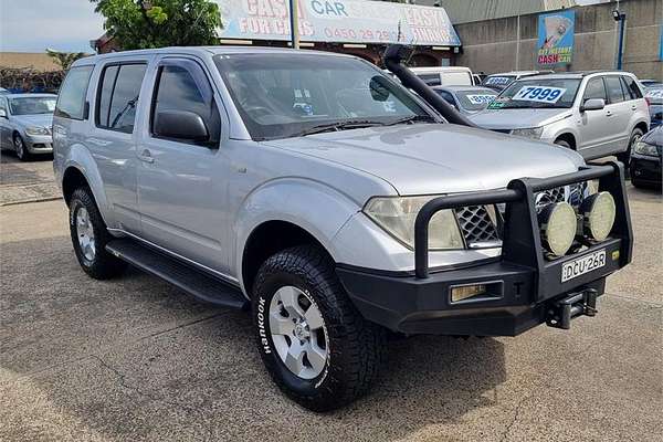 2005 Nissan PATHFINDER ST (4x4) R51