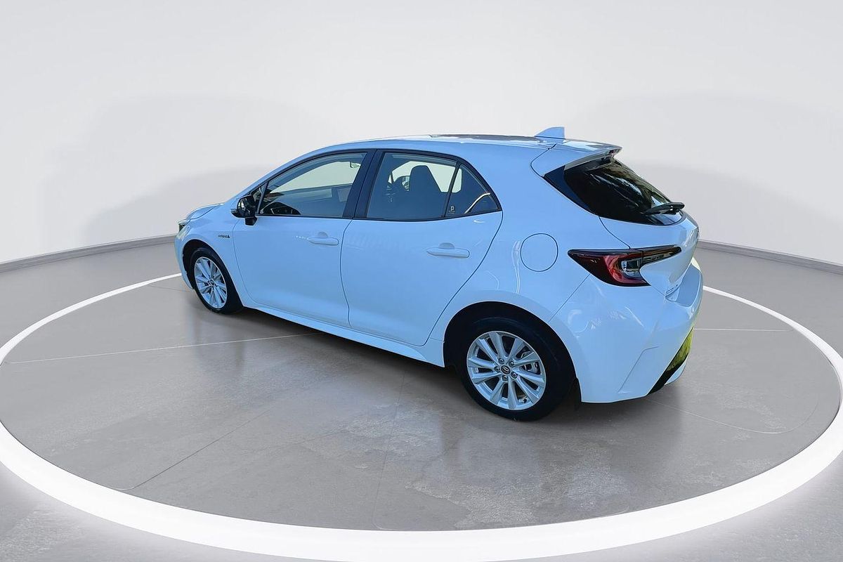 2022 Toyota Corolla Ascent Sport Hybrid ZWE211R