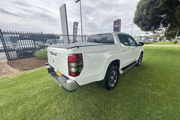 2021 Mitsubishi Triton GLS MR 4X4