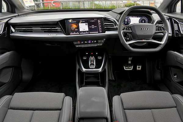 2024 Audi Q4 e-tron 45 F4