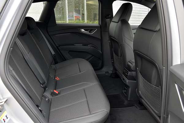 2024 Audi Q4 e-tron 45 F4