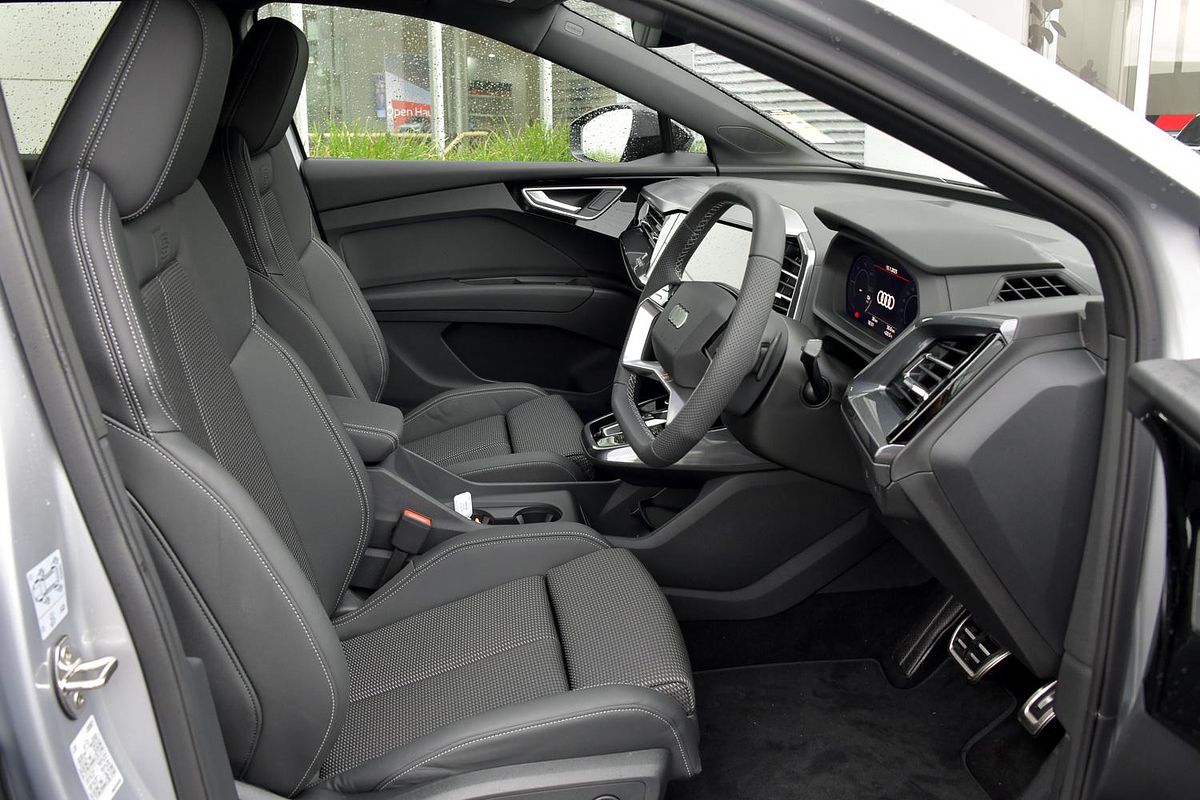 2024 Audi Q4 e-tron 45 F4