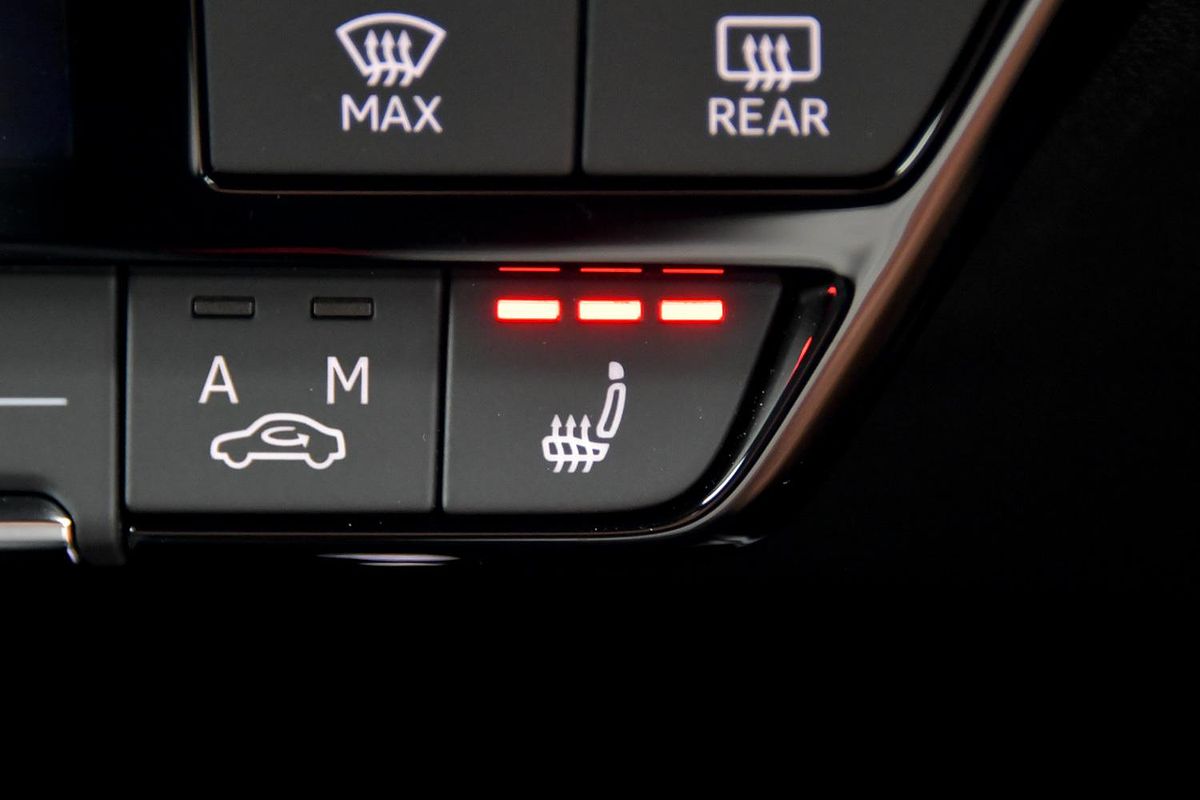 2024 Audi Q4 e-tron 45 F4