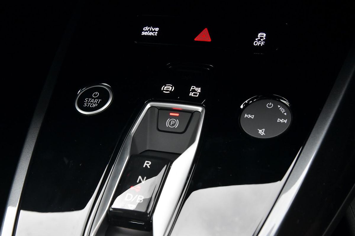 2024 Audi Q4 e-tron 45 F4