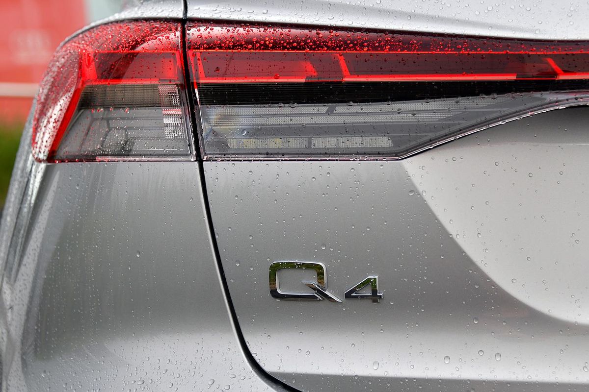 2024 Audi Q4 e-tron 45 F4