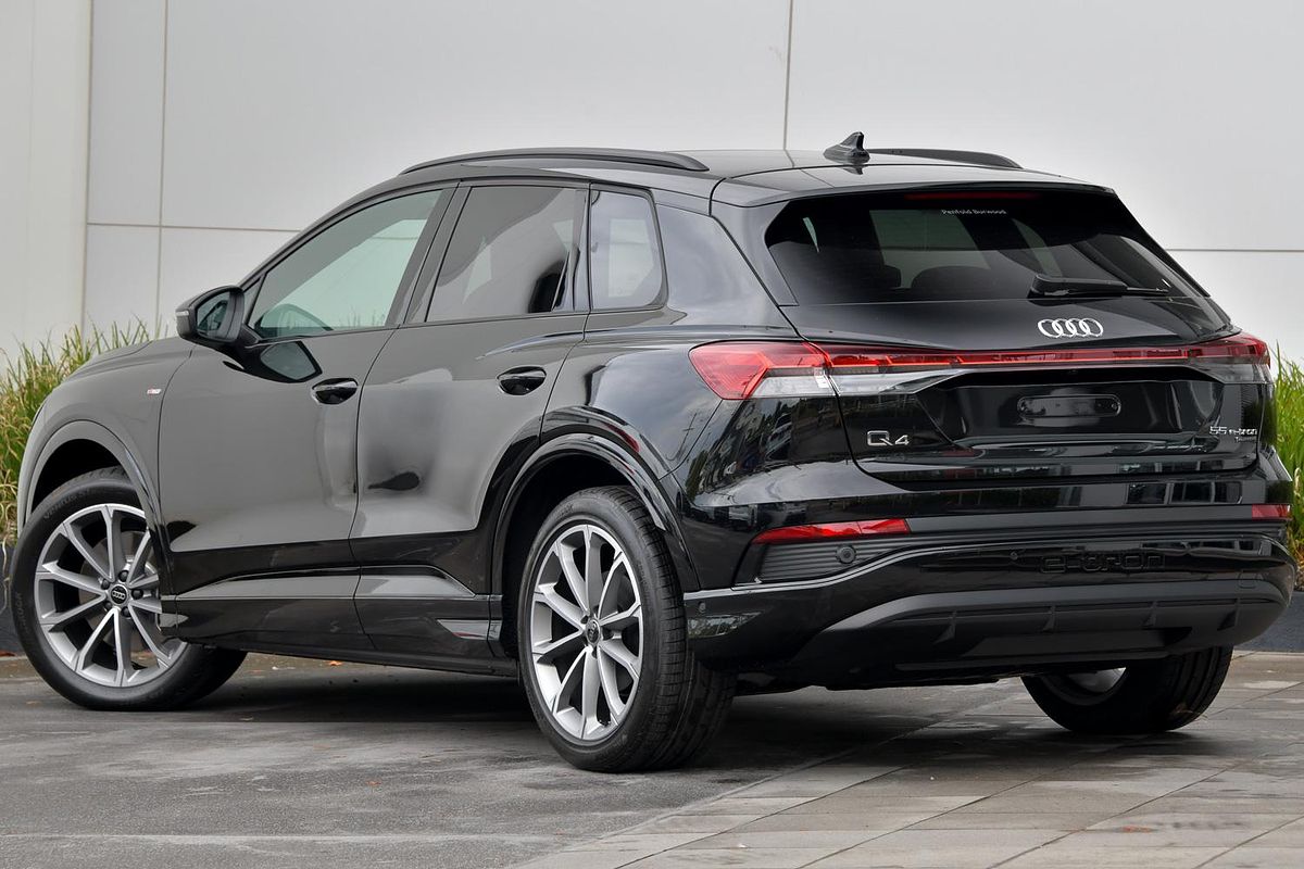 2024 Audi Q4 e-tron 55 F4