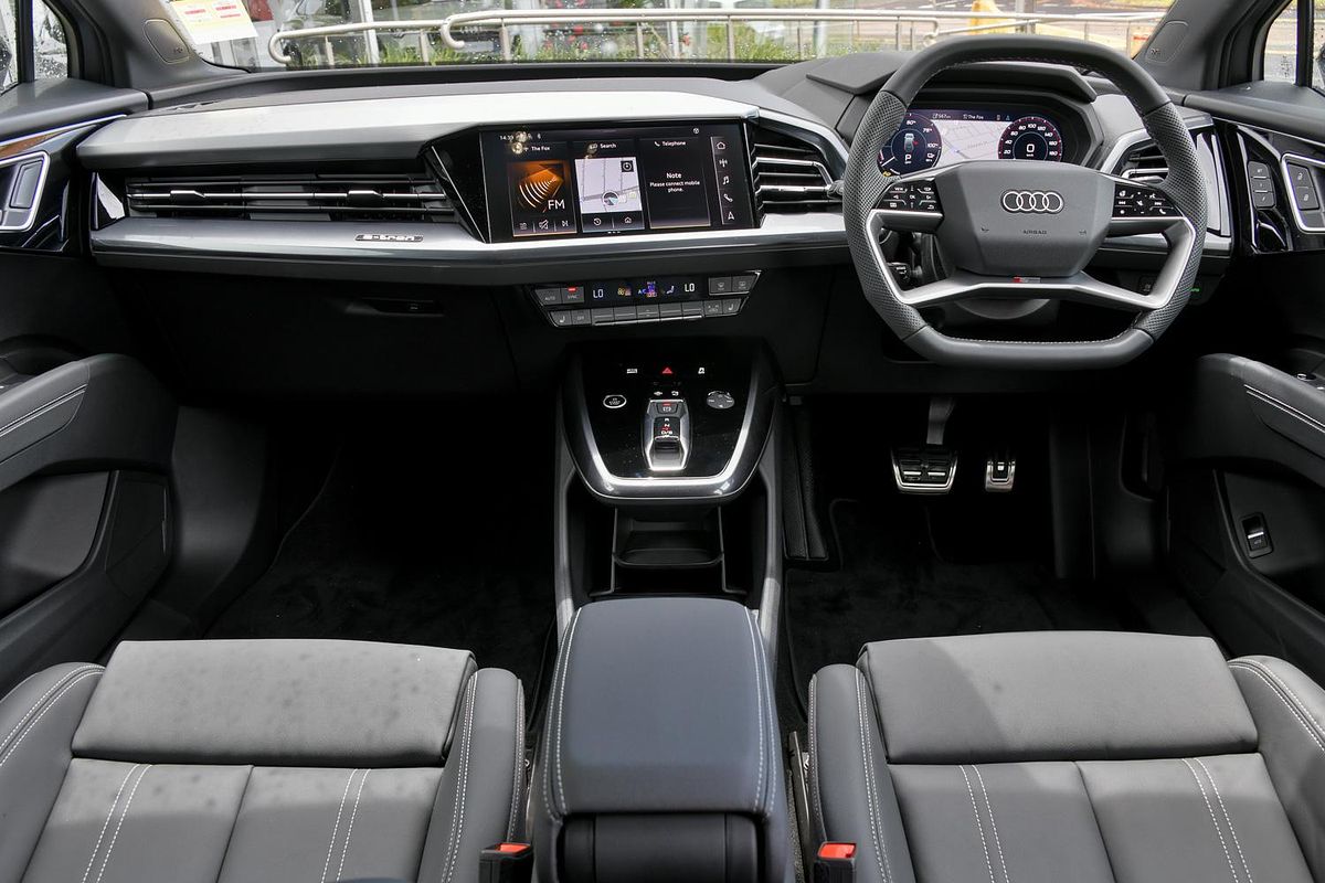 2024 Audi Q4 e-tron 55 F4